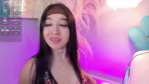 Eri  online show from November 5, 9:04 pm