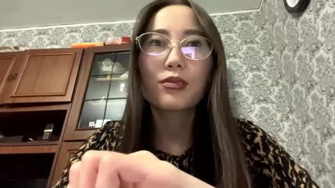 Luna online show from May 28, 4:59 pm