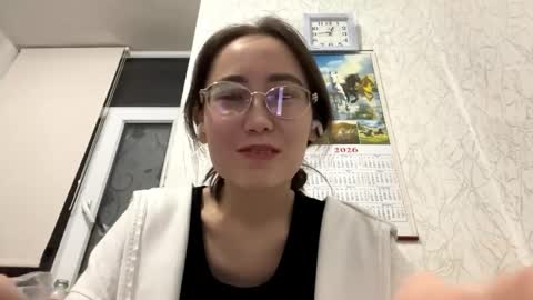 Luna online show from May 29, 7:45 pm