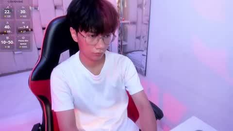 Eriol online show from October 2, 11:39 am