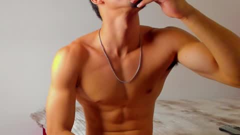 eros_becker_ online show from May 1, 5:34 am