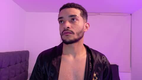 Snapshot of eros_chipre chatting on February 17, 11:07 am Eros online show from February 17, 11:07 am