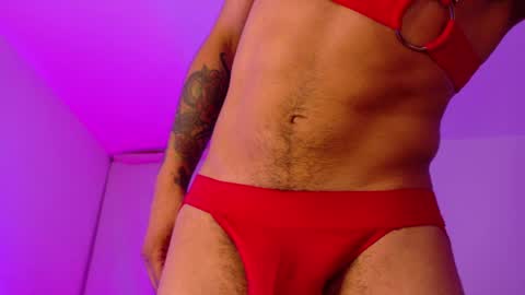 Snapshot of eros_chipre chatting on April 21, 2:26 am Eros online show from April 21, 2:26 am