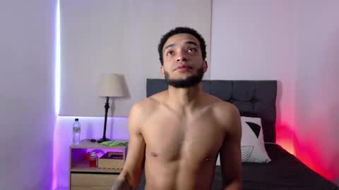 Snapshot of eros_chipre chatting on April 29, 11:14 am Eros online show from April 29, 11:14 am