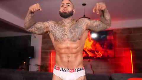 Snapshot of eros_dark_ chatting on July 12, 10:56 pm EROS DARK online show from July 12, 10:56 pm