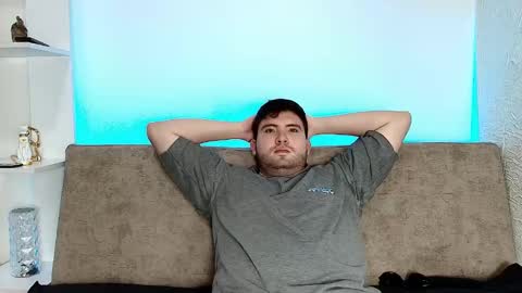 JUAN DAVID online show from March 2, 6:15 pm