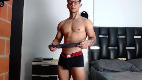 Eros online show from February 21, 5:58 pm