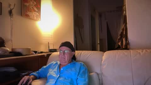 Snapshot of erostalk chatting on November 14, 12:15 pm eros online show from November 14, 12:15 pm