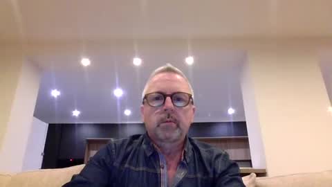 Snapshot of eroticnightsxxx chatting on November 16, 12:05 am eroticnightsxxx online show from November 16, 12:05 am