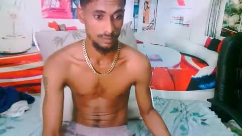 Snapshot of eroticpoison69 chatting on February 11, 10:59 pm Liam online show from February 11, 10:59 pm