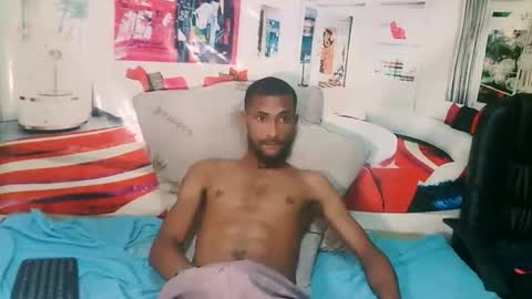 Liam online show from March 24, 7:08 pm