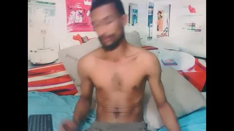 Liam online show from April 15, 7:10 pm