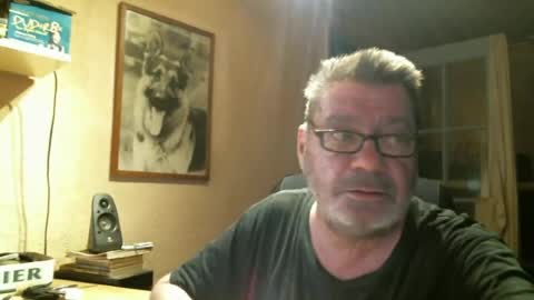 Erwins room welcome sound on online show from July 26, 12:41 am