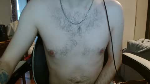 Snapshot of erzzoofr chatting on February 23, 5:07 pm Erzzoo online show from February 23, 5:07 pm