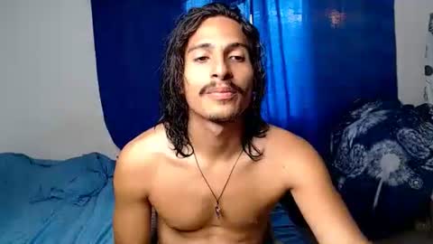 Snapshot of escanor_legendary chatting on May 8, 10:26 pm Scanor online show from May 8, 10:26 pm