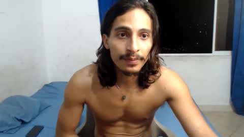 Snapshot of escanor_legendary chatting on June 3, 4:59 am Scanor online show from June 3, 4:59 am