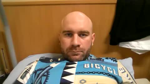 Esenuzet69 online show from March 29, 6:19 pm