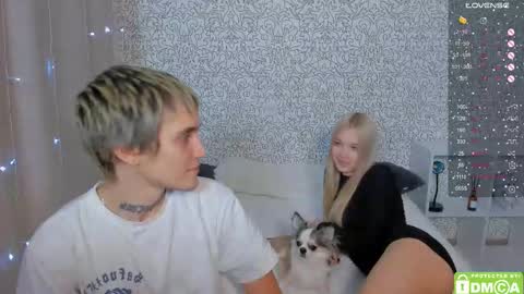 Megan and Brad online show from January 16, 6:23 pm