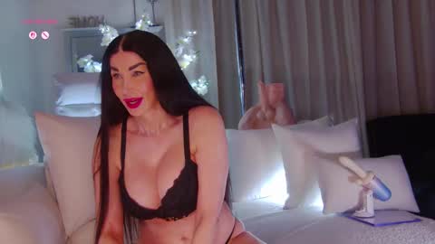 Esther online show from March 17, 5:16 pm