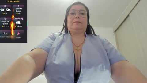 Esmeralda online show from May 5, 9:56 pm