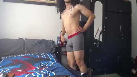 Snapshot of esnaider_man chatting on June 22, 7:44 pm Esnider online show from June 22, 7:44 pm