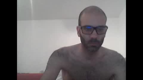 especially871850 online show from April 18, 8:07 am