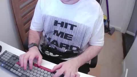 Morph online show from February 8, 8:56 pm