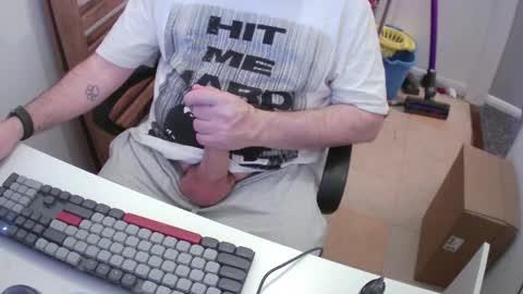 Snapshot of essex_wild chatting on March 25, 9:43 pm Morph online show from March 25, 9:43 pm