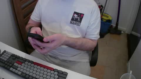 Snapshot of essex_wild chatting on April 7, 8:20 pm Morph online show from April 7, 8:20 pm