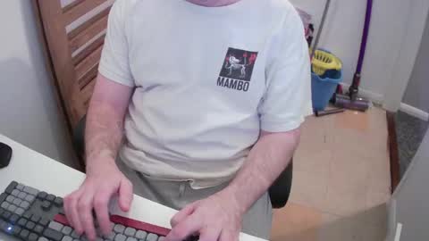 Snapshot of essex_wild chatting on April 20, 7:48 pm Morph online show from April 20, 7:48 pm