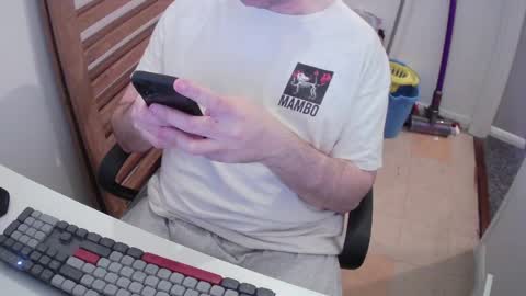 Snapshot of essex_wild chatting on April 21, 8:23 pm Morph online show from April 21, 8:23 pm