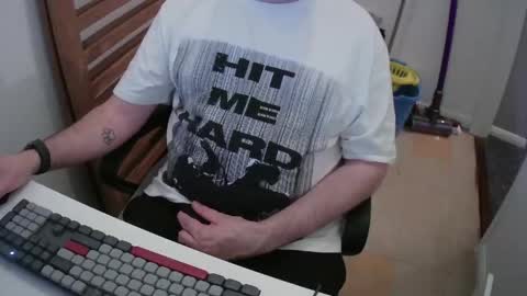 Snapshot of essex_wild chatting on April 24, 8:44 pm Morph online show from April 24, 8:44 pm