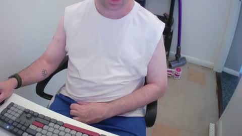 Snapshot of essex_wild chatting on July 5, 1:51 pm Morph online show from July 5, 1:51 pm