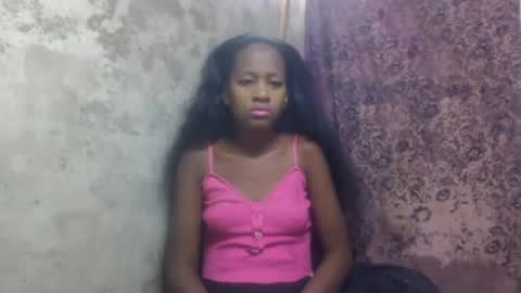 Snapshot of estancelee chatting on June 24, 9:52 am estancelee online show from June 24, 9:52 am