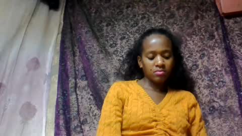 Snapshot of estancelee chatting on July 18, 11:14 am estancelee online show from July 18, 11:14 am
