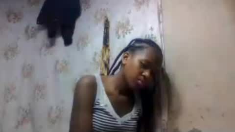 Snapshot of estancelee chatting on July 26, 10:11 am estancelee online show from July 26, 10:11 am