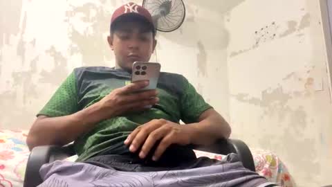 wailer1996 online show from February 2, 3:27 am