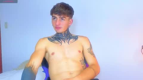 Esteban independent model online show from November 12, 2:12 am