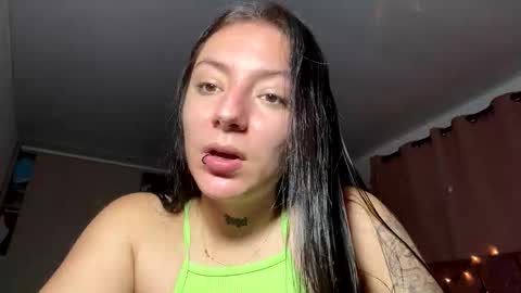 estefa1 online show from March 15, 8:15 pm