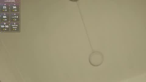 estefany online show from November 30, 3:21 am