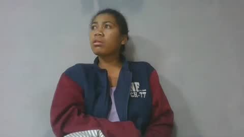 estelah796836 online show from May 17, 3:15 am