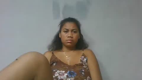 estelah796836 online show from May 18, 3:35 am