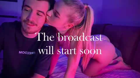 Ester online show from December 21, 5:09 pm