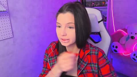 Ester online show from January 14, 3:01 am