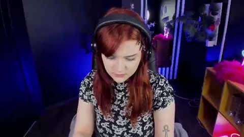 Ester  online show from July 24, 11:30 am