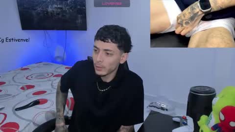 estivenvel online show from February 13, 1:51 pm