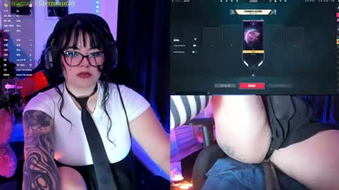 Snapshot of eternaaura_ chatting on June 14, 1:46 pm Aura online show from June 14, 1:46 pm