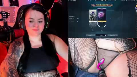 Snapshot of eternaaura_ chatting on July 14, 1:39 pm Aura online show from July 14, 1:39 pm