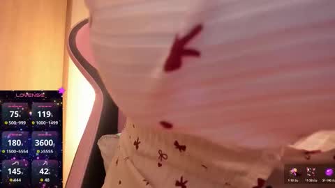 eternalmuse online show from February 9, 9:02 am