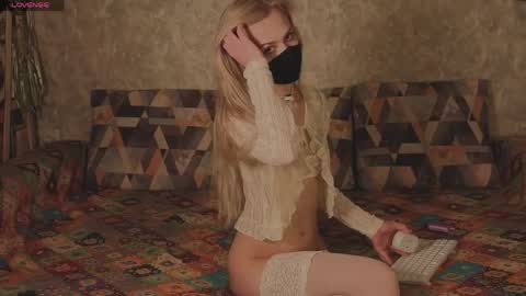 Sophia online show from March 31, 8:20 pm